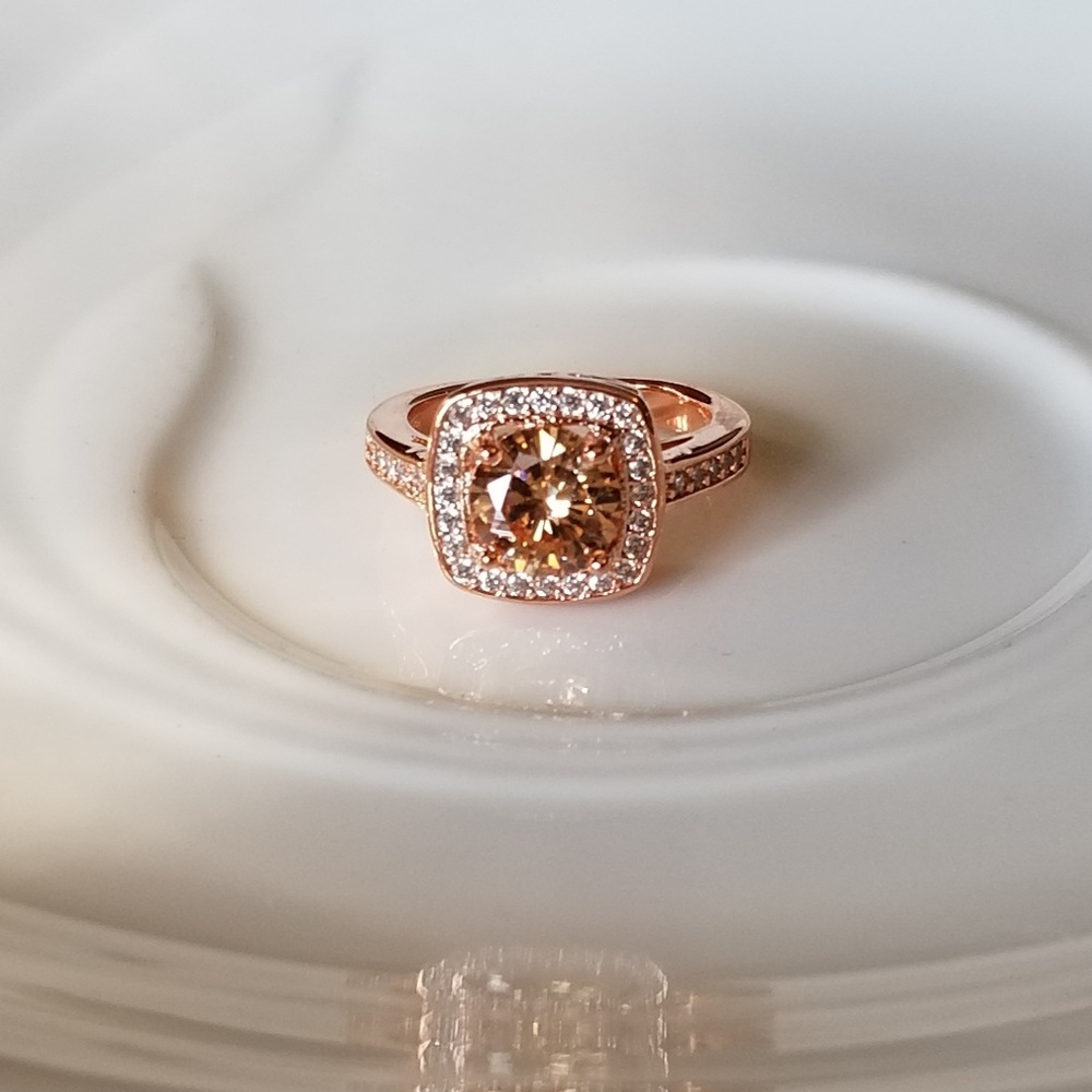 🆕️Stunning Rose Gold - Morganite & AAA+++ CZ Ring - Picture 8 of 8